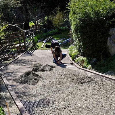 Grades de pavimentação permeáveis de HDPE verde para instalação fácil na calçada do lote de embalagem