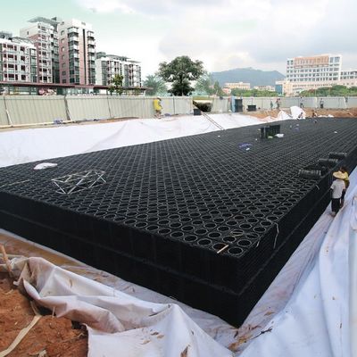 Tanque de infiltração de águas pluviais para a colheita sustentável de água